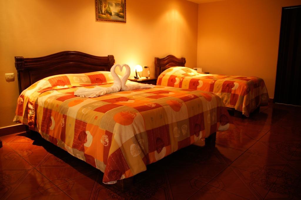 Hotel Las Brumas Cartago Rum bild