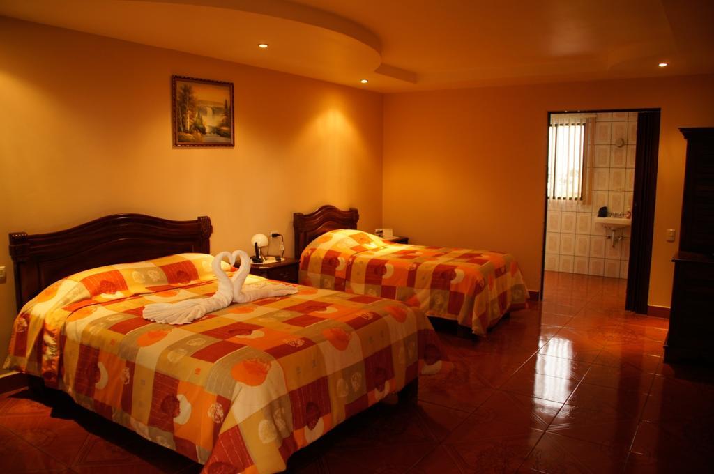 Hotel Las Brumas Cartago Rum bild